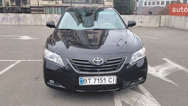 Черный Тойота Камри, объемом двигателя 3.46 л и пробегом 247 тыс. км за 9999 $, фото 11 на Automoto.ua