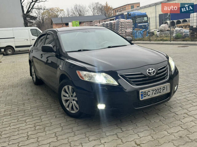 Чорний Тойота Камрі, об'ємом двигуна 2.36 л та пробігом 302 тис. км за 8500 $, фото 1 на Automoto.ua