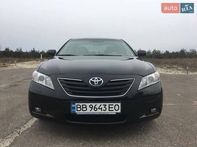 Черный Тойота Камри, объемом двигателя 3.46 л и пробегом 285 тыс. км за 8500 $, фото 1 на Automoto.ua