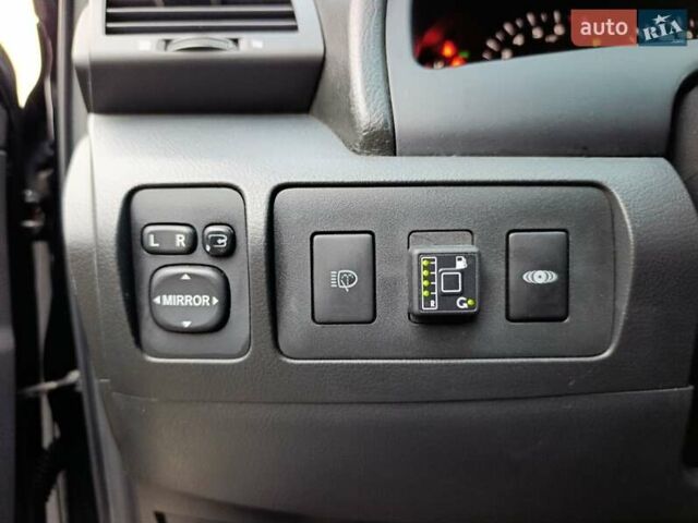 Черный Тойота Камри, объемом двигателя 2.4 л и пробегом 268 тыс. км за 8800 $, фото 12 на Automoto.ua