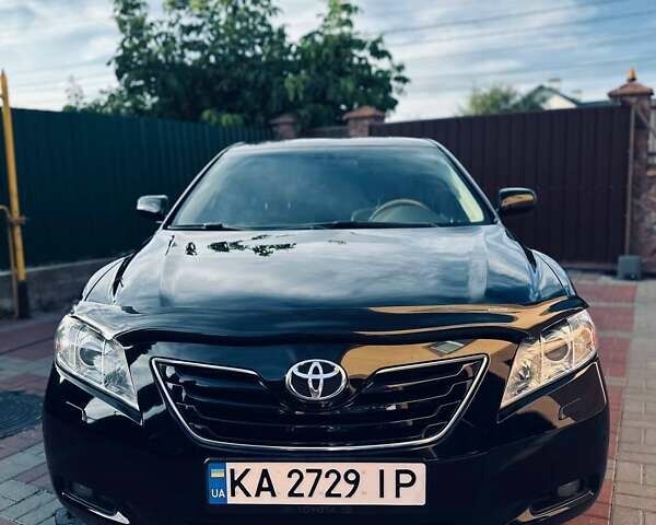 Черный Тойота Камри, объемом двигателя 3.5 л и пробегом 221 тыс. км за 10300 $, фото 2 на Automoto.ua