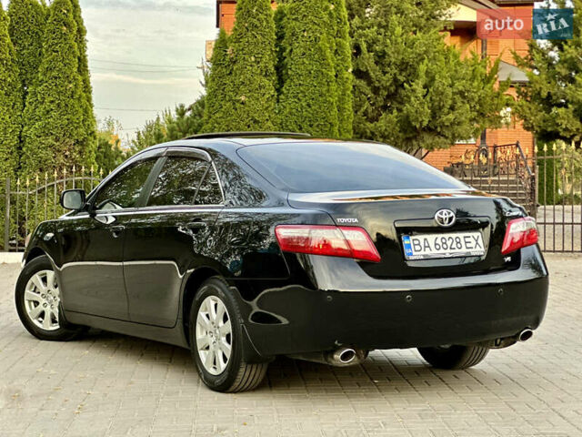 Черный Тойота Камри, объемом двигателя 3.46 л и пробегом 187 тыс. км за 11300 $, фото 11 на Automoto.ua