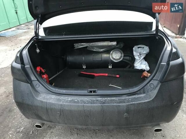 Черный Тойота Камри, объемом двигателя 3.5 л и пробегом 290 тыс. км за 9500 $, фото 3 на Automoto.ua