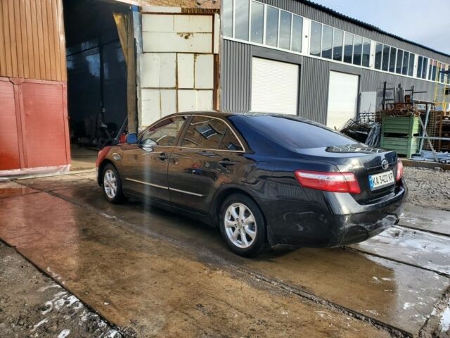 Чорний Тойота Камрі, об'ємом двигуна 2.4 л та пробігом 270 тис. км за 7200 $, фото 3 на Automoto.ua