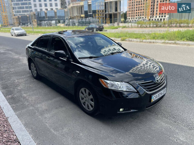 Чорний Тойота Камрі, об'ємом двигуна 2.4 л та пробігом 260 тис. км за 8700 $, фото 6 на Automoto.ua