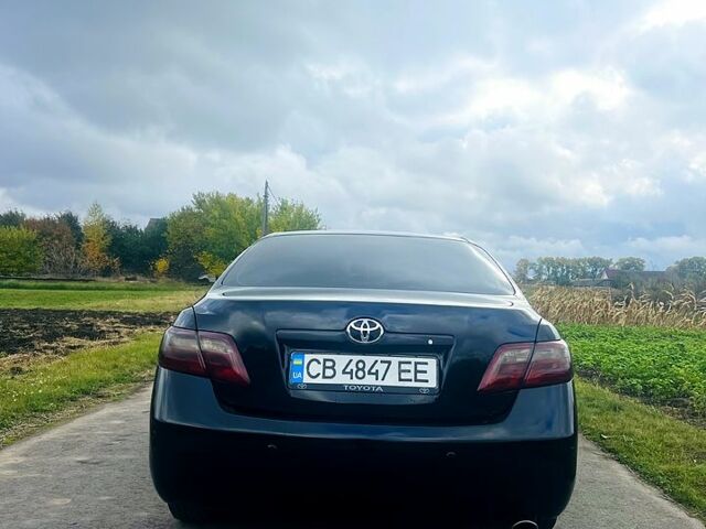 Черный Тойота Камри, объемом двигателя 2.4 л и пробегом 343 тыс. км за 8500 $, фото 5 на Automoto.ua