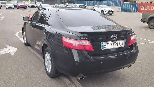 Черный Тойота Камри, объемом двигателя 3.46 л и пробегом 247 тыс. км за 9999 $, фото 4 на Automoto.ua