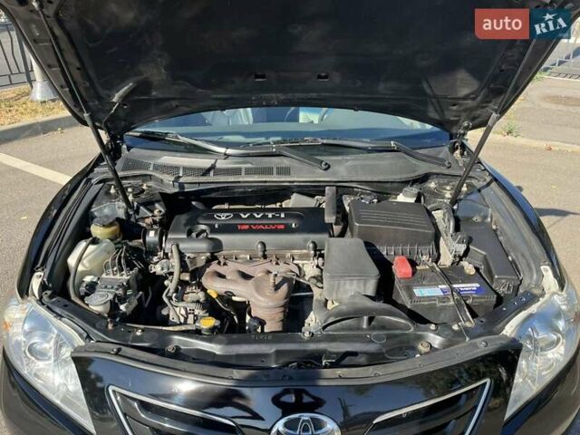 Черный Тойота Камри, объемом двигателя 2.36 л и пробегом 280 тыс. км за 8700 $, фото 10 на Automoto.ua