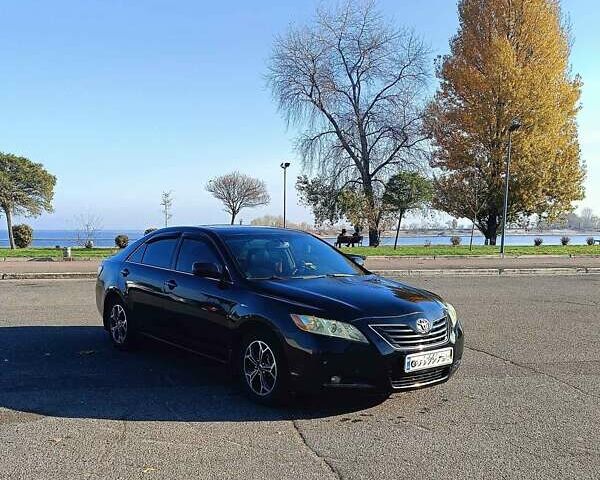 Чорний Тойота Камрі, об'ємом двигуна 3.5 л та пробігом 382 тис. км за 7300 $, фото 2 на Automoto.ua