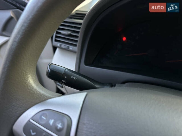 Чорний Тойота Камрі, об'ємом двигуна 2.4 л та пробігом 297 тис. км за 7999 $, фото 30 на Automoto.ua