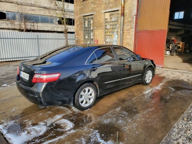 Чорний Тойота Камрі, об'ємом двигуна 2.4 л та пробігом 270 тис. км за 7200 $, фото 4 на Automoto.ua
