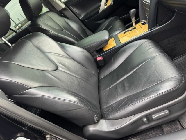 Чорний Тойота Камрі, об'ємом двигуна 2.4 л та пробігом 192 тис. км за 10500 $, фото 6 на Automoto.ua