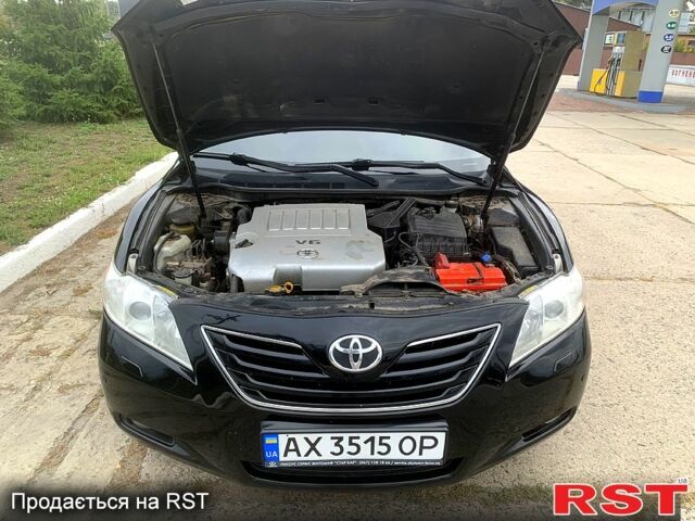 Черный Тойота Камри, объемом двигателя 3.5 л и пробегом 200 тыс. км за 10000 $, фото 8 на Automoto.ua