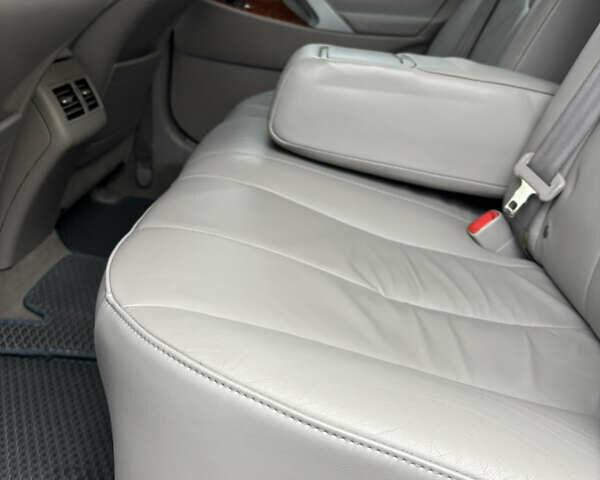 Черный Тойота Камри, объемом двигателя 3.5 л и пробегом 255 тыс. км за 9900 $, фото 15 на Automoto.ua