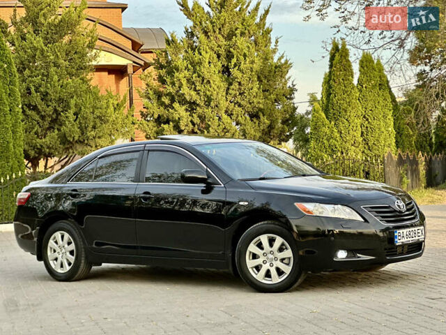 Черный Тойота Камри, объемом двигателя 3.46 л и пробегом 187 тыс. км за 11300 $, фото 18 на Automoto.ua