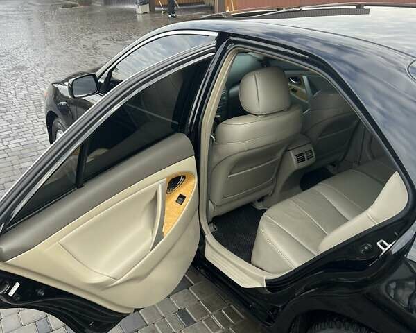 Чорний Тойота Камрі, об'ємом двигуна 3.5 л та пробігом 268 тис. км за 8400 $, фото 13 на Automoto.ua