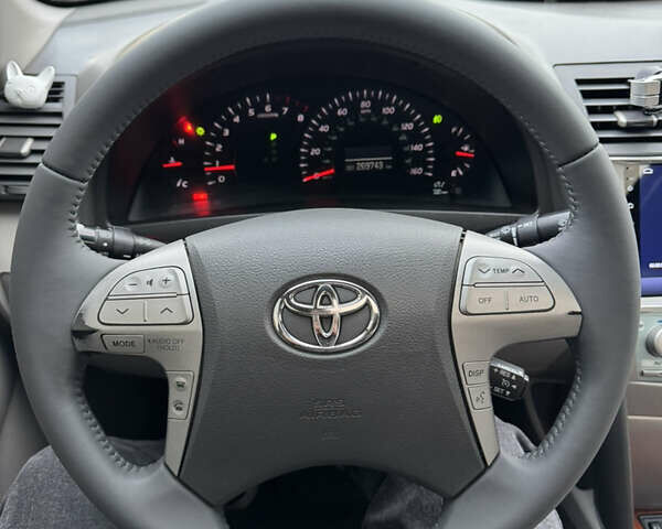 Чорний Тойота Камрі, об'ємом двигуна 3.46 л та пробігом 270 тис. км за 8500 $, фото 13 на Automoto.ua