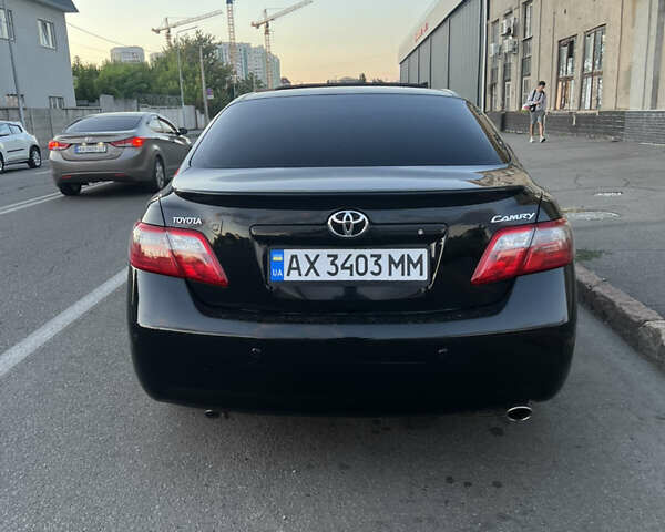 Чорний Тойота Камрі, об'ємом двигуна 2.36 л та пробігом 330 тис. км за 8700 $, фото 2 на Automoto.ua