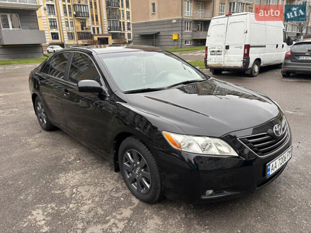 Черный Тойота Камри, объемом двигателя 3.5 л и пробегом 255 тыс. км за 9900 $, фото 7 на Automoto.ua