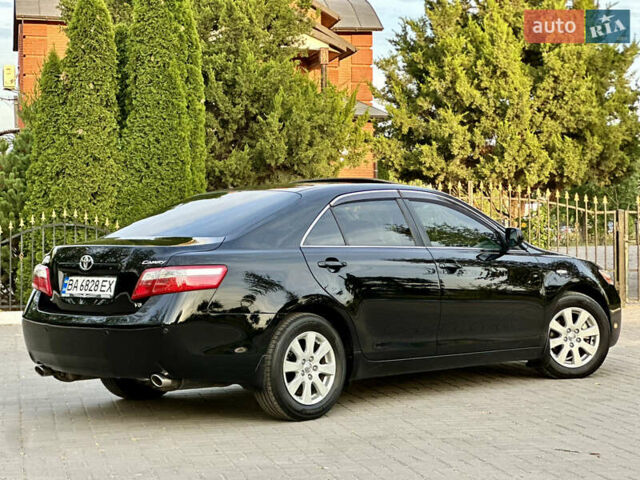 Черный Тойота Камри, объемом двигателя 3.46 л и пробегом 187 тыс. км за 11300 $, фото 16 на Automoto.ua