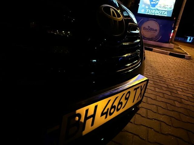 Чорний Тойота Камрі, об'ємом двигуна 3.5 л та пробігом 287 тис. км за 10500 $, фото 12 на Automoto.ua