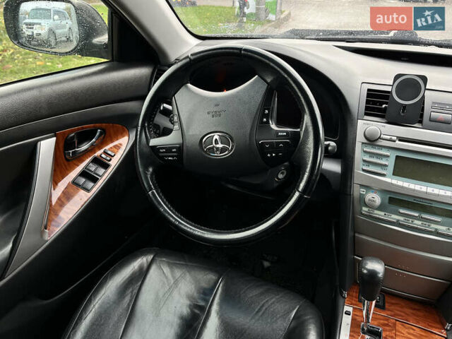 Тойота Камри 2007 в Киеве на Automoto.ua Черный Тойота Камри, объемом двигателя 2.36 л и пробегом 190 тыс. км за 9000 $, фото 8 на Automoto.ua