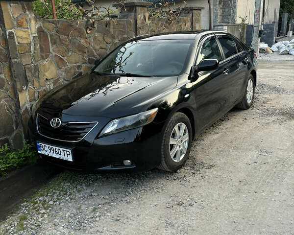 Черный Тойота Камри, объемом двигателя 2.36 л и пробегом 306 тыс. км за 7900 $, фото 3 на Automoto.ua