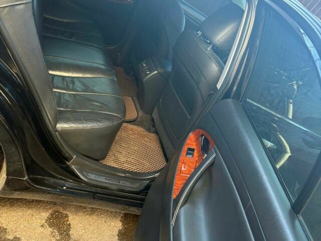 Чорний Тойота Камрі, об'ємом двигуна 2.4 л та пробігом 277 тис. км за 8700 $, фото 6 на Automoto.ua