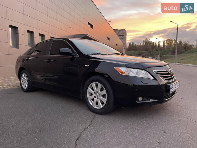 Чорний Тойота Камрі, об'ємом двигуна 3.5 л та пробігом 187 тис. км за 7999 $, фото 1 на Automoto.ua