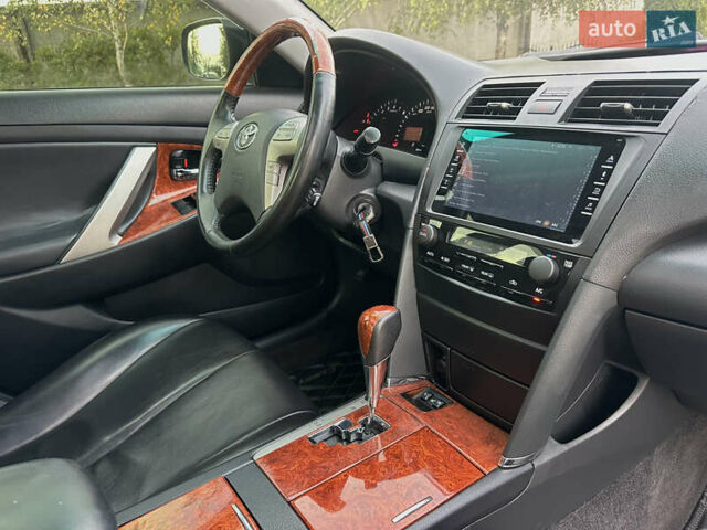 Черный Тойота Камри, объемом двигателя 3.46 л и пробегом 187 тыс. км за 11300 $, фото 25 на Automoto.ua