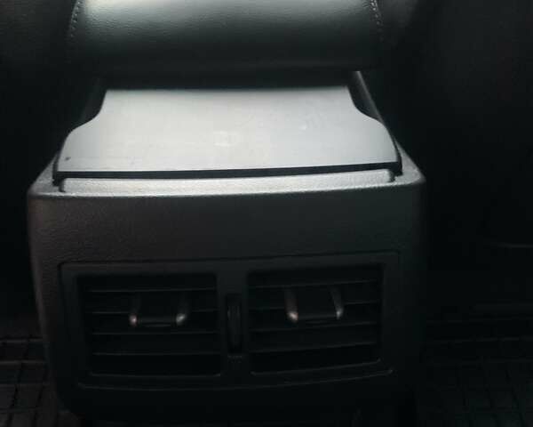 Черный Тойота Камри, объемом двигателя 3.46 л и пробегом 233 тыс. км за 10500 $, фото 21 на Automoto.ua