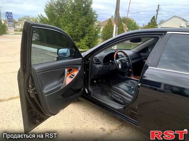 Черный Тойота Камри, объемом двигателя 3.5 л и пробегом 200 тыс. км за 10000 $, фото 4 на Automoto.ua
