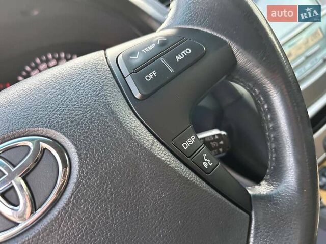 Черный Тойота Камри, объемом двигателя 2.4 л и пробегом 197 тыс. км за 8100 $, фото 15 на Automoto.ua