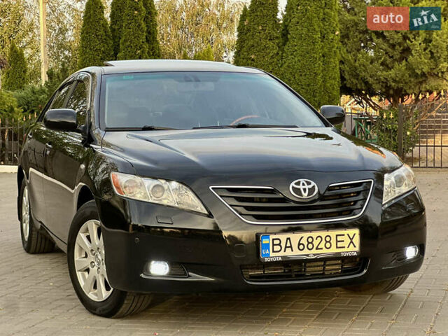 Черный Тойота Камри, объемом двигателя 3.46 л и пробегом 187 тыс. км за 11300 $, фото 21 на Automoto.ua