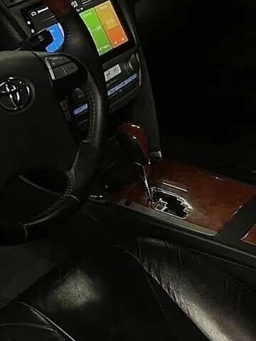 Черный Тойота Камри, объемом двигателя 3.5 л и пробегом 255 тыс. км за 11800 $, фото 27 на Automoto.ua