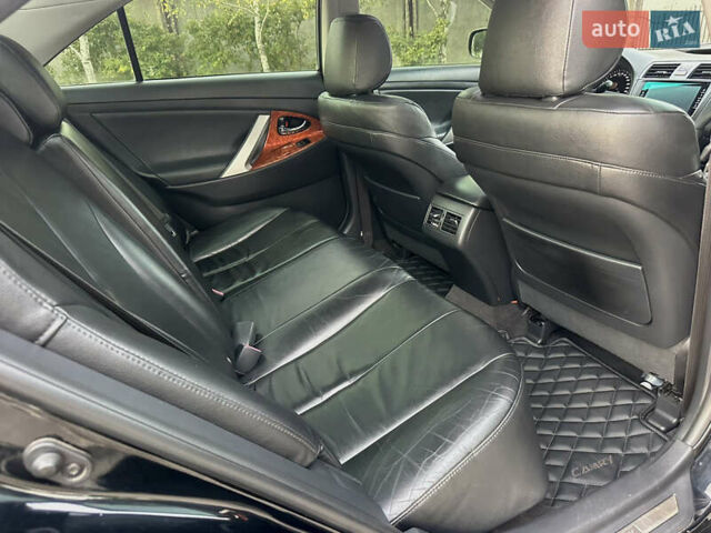 Черный Тойота Камри, объемом двигателя 3.46 л и пробегом 187 тыс. км за 11300 $, фото 35 на Automoto.ua