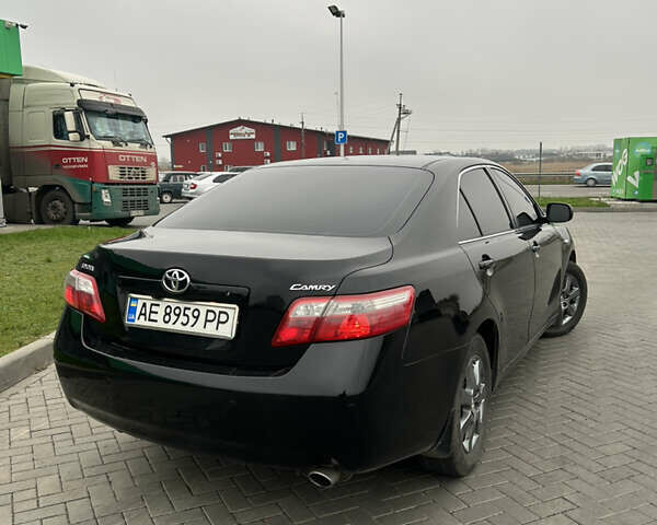 Чорний Тойота Камрі, об'ємом двигуна 2.4 л та пробігом 285 тис. км за 7800 $, фото 5 на Automoto.ua