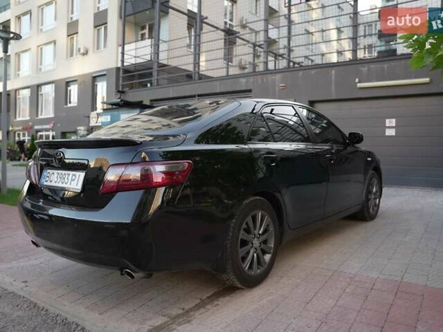 Черный Тойота Камри, объемом двигателя 3.5 л и пробегом 238 тыс. км за 10500 $, фото 9 на Automoto.ua