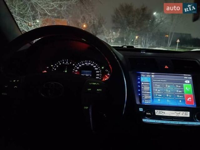 Чорний Тойота Камрі, об'ємом двигуна 3.5 л та пробігом 382 тис. км за 7300 $, фото 1 на Automoto.ua