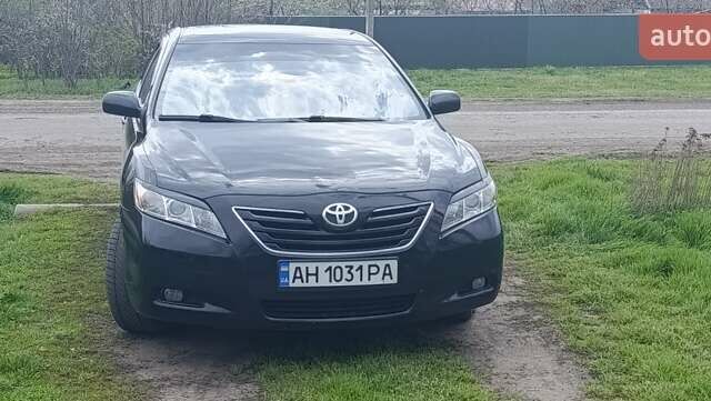 Чорний Тойота Камрі, об'ємом двигуна 2.4 л та пробігом 270 тис. км за 8500 $, фото 2 на Automoto.ua