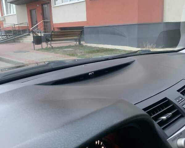 Черный Тойота Камри, объемом двигателя 3.46 л и пробегом 233 тыс. км за 10500 $, фото 29 на Automoto.ua