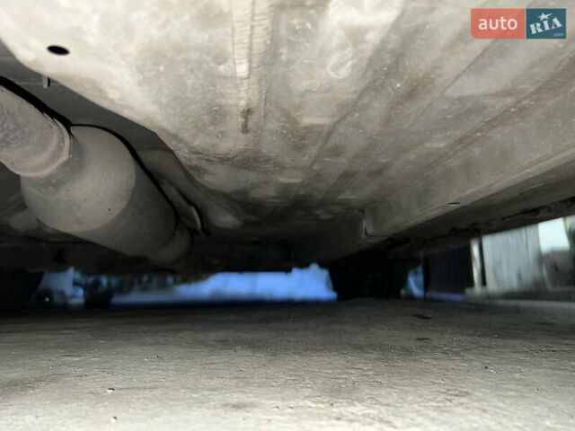 Чорний Тойота Камрі, об'ємом двигуна 3.46 л та пробігом 367 тис. км за 8500 $, фото 6 на Automoto.ua