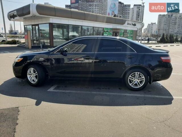 Черный Тойота Камри, объемом двигателя 2.4 л и пробегом 320 тыс. км за 10000 $, фото 13 на Automoto.ua