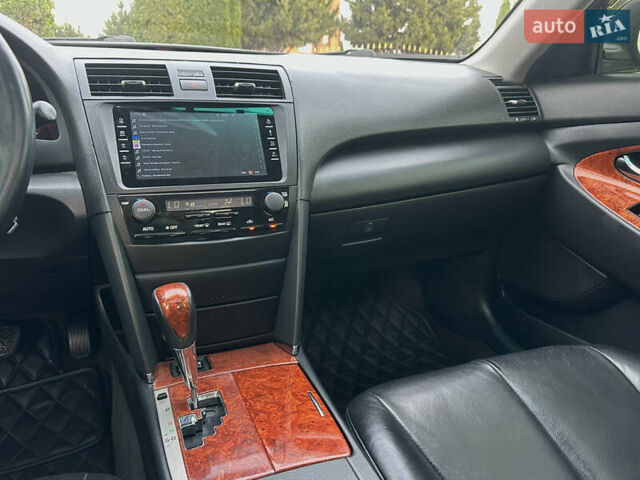 Черный Тойота Камри, объемом двигателя 3.46 л и пробегом 187 тыс. км за 11300 $, фото 37 на Automoto.ua