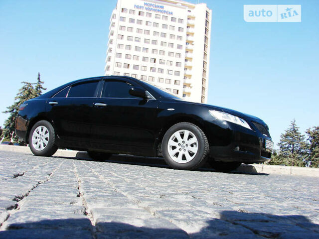 Черный Тойота Камри, объемом двигателя 3.5 л и пробегом 238 тыс. км за 9100 $, фото 1 на Automoto.ua