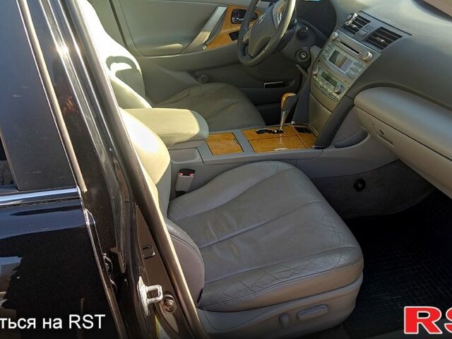 Чорний Тойота Камрі, об'ємом двигуна 24 л та пробігом 274 тис. км за 8900 $, фото 7 на Automoto.ua