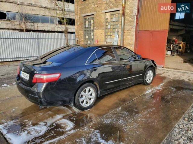 Черный Тойота Камри, объемом двигателя 2.36 л и пробегом 280 тыс. км за 6900 $, фото 4 на Automoto.ua