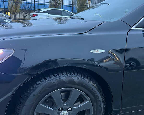 Чорний Тойота Камрі, об'ємом двигуна 2.36 л та пробігом 350 тис. км за 7000 $, фото 2 на Automoto.ua