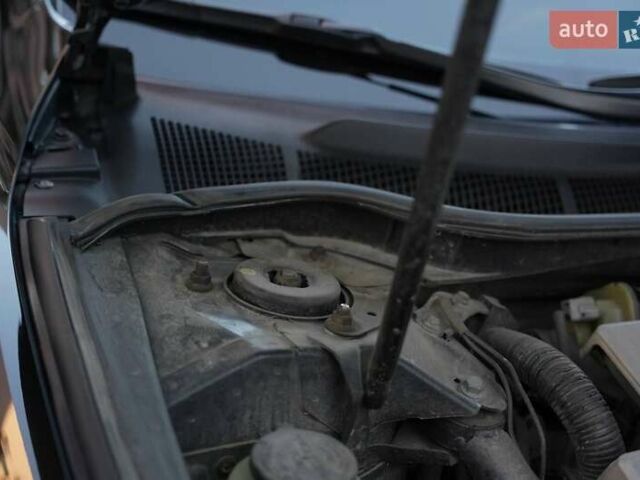 Черный Тойота Камри, объемом двигателя 3.5 л и пробегом 238 тыс. км за 10500 $, фото 35 на Automoto.ua