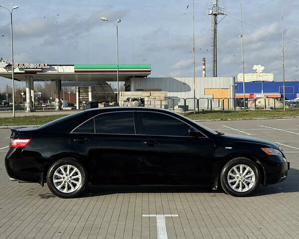 Черный Тойота Камри, объемом двигателя 3.5 л и пробегом 235 тыс. км за 8300 $, фото 5 на Automoto.ua